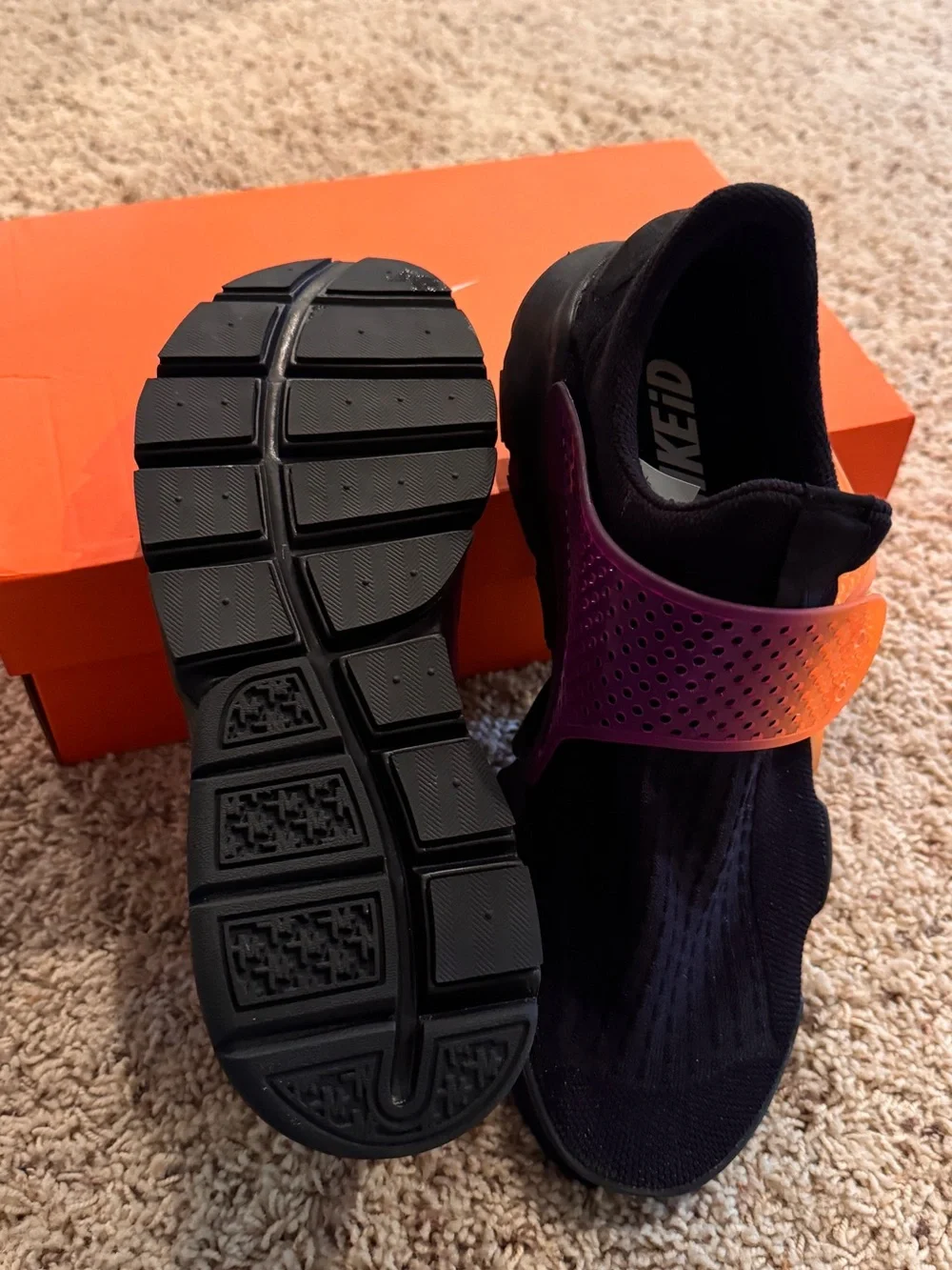 Nike Black Slip-On Sneaker with Purple and Orange Ombré NikeID Custom Size 10